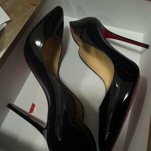 Louboutin Hot Chick 100